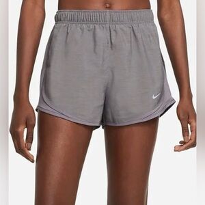 Nike XL Dri-Fit Tempo Running Shorts Gray Green White
*Brief-Lined Shorts